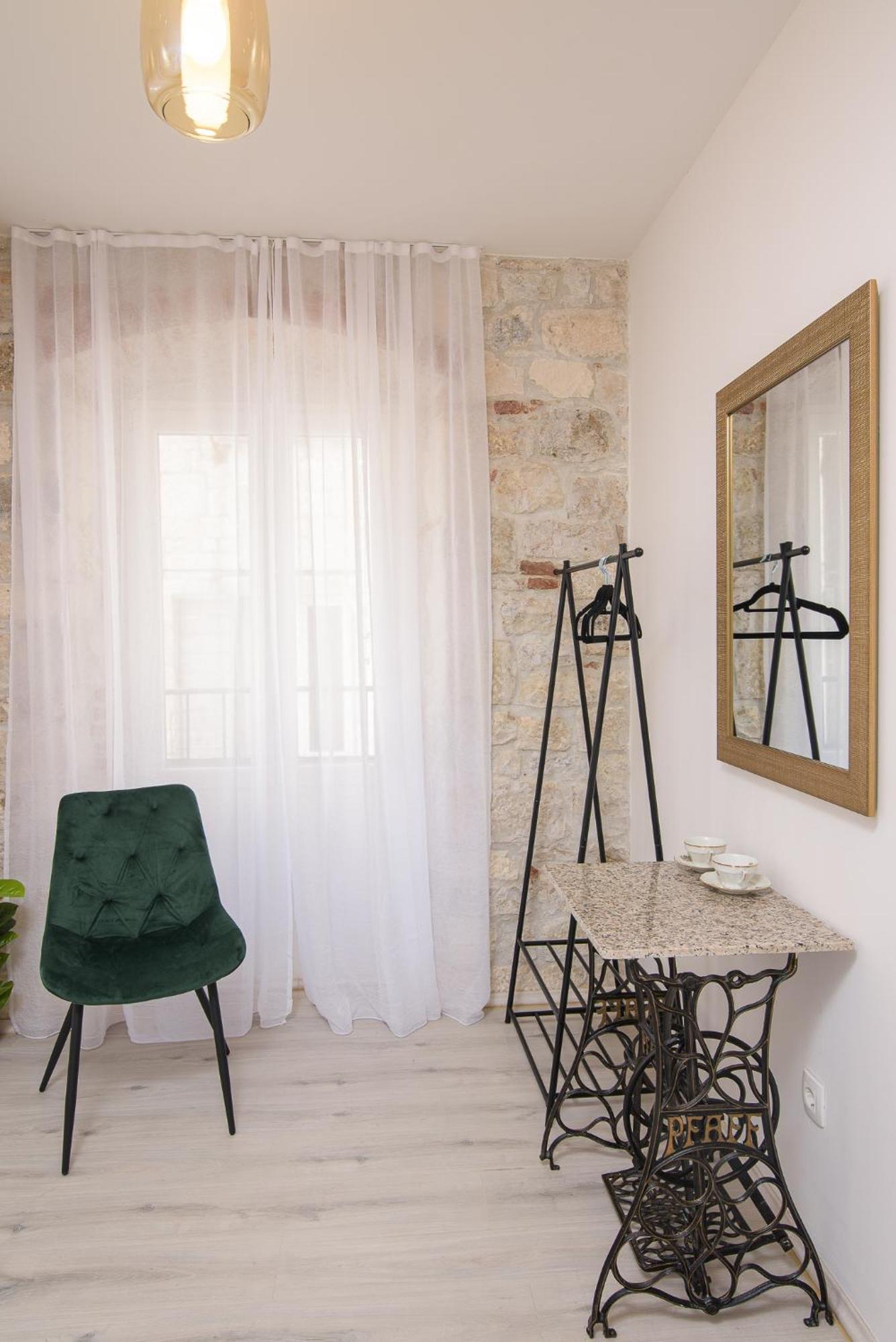 Rooms Bartul Trogir Exterior foto